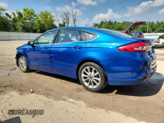 2017 Ford Fusion SE with VIN 3FA6P0H77HR185530, listed as a Copart auction lot 64722835 with 95,598 mi miles and Non repairable. Bid and sale history available at DreamBid. Image 2.