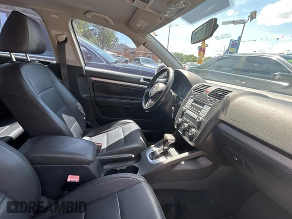2010 Volkswagen Jetta Limited Edition with VIN 3VWAX7AJ6AM146818, listed as a Copart auction lot 51991495 with 131,089 mi miles and Clean title. Bid and sale history available at DreamBid. Image 5.