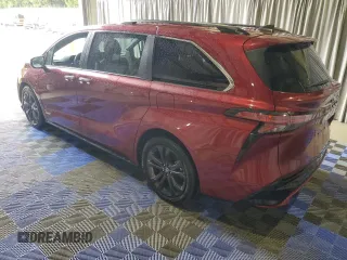 2021 Toyota Sienna XSE with VIN 5TDDRKEC1MS021660, listed as a Copart auction lot 60449624 with 16,194 mi miles and Clean Title. Bid and sale history available at DreamBid. Image 2.