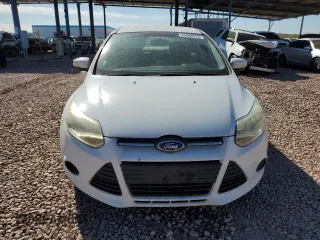 2014 Ford Focus SE with VIN 1FADP3F20EL224694, listed as a Copart auction lot 44388575 with 130,260 mi miles and Salvage Title. Bid and sale history available at carsss.com. Image 5.