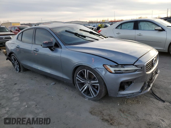 2019 Volvo S60 R-Design with VIN 7JR102FM8KG003945, listed as a Copart auction lot 81183193 with 42,874 mi miles. Bid and sale history available at carsss.com. Image 4.