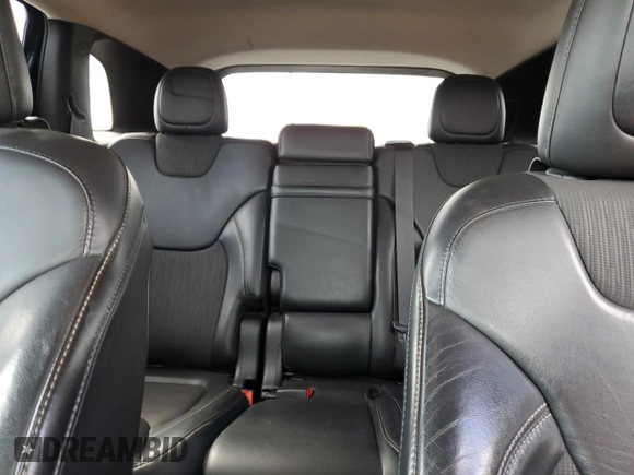 2018 Jeep Cherokee Latitude Plus z VIN 1C4PJMLXXJD549145, wystawiony jako Copart lot #53651165 z przebiegiem 128 801 mil mil oraz Szkoda całkowita • Salvage title. Historia ofert i sprzedaży dostępna na DreamBid. Obrazek 10.