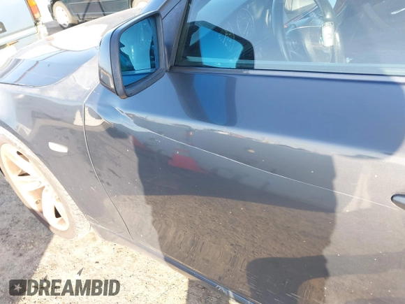 2008 BMW 5 Series 528i with VIN WBANU53558CT05385, listed as a IAAI auction lot 41589372 with 158,602 mi miles and . Bid and sale history available at DreamBid. Image 6.