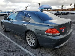 2005 BMW 7 Series 745i z VIN WBAGL63565DP76324, wystawiony jako Copart lot #45037385 z przebiegiem 52 771 mil mil oraz Szkoda całkowita • Salvage title. Historia ofert i sprzedaży dostępna na DreamBid. Obrazek 2.