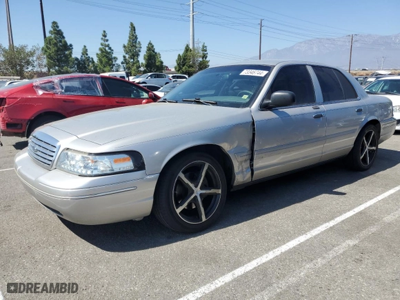 2004 Ford Crown Victoria LX with VIN 2FAFP74W44X184918, listed as a Copart auction lot 73346744 with 157,925 mi miles and Salvage Title. Bid and sale history available at carsss.com. Image 1.