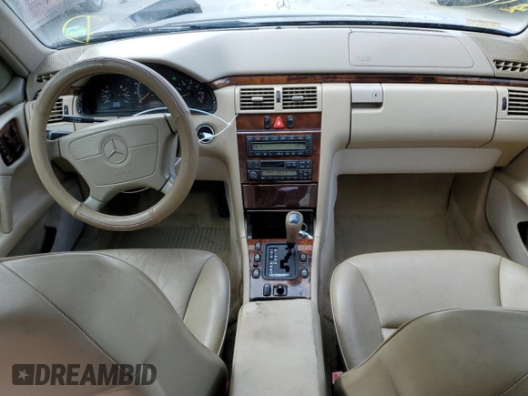 1998 Mercedes-Benz E-Class with VIN WDBJF65F9WA634931, listed as a Copart auction lot 87045104 with 188,331 mi miles and Salvage Title. Bid and sale history available at carsss.com. Image 8.