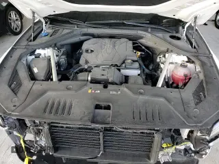 2022 Genesis GV70 2.5T with VIN KMUMADTB8NU050970, listed as a Copart auction lot 70572175 with 41,837 mi miles and Salvage title. Bid and sale history available at DreamBid. Image 15.