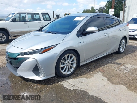 2017 Toyota Prius Plus z VIN JTDKARFP4H3035214, wystawiony jako IAAI lot #41952143 z przebiegiem 166 687 mil mil oraz . Historia ofert i sprzedaży dostępna na DreamBid. Obrazek 18.