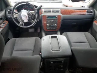 2013 Chevrolet Avalanche LS with VIN 3GNMCEE08DG179296, listed as a Copart auction lot 60820204 with 143,886 mi miles and Salvage Title. Bid and sale history available at carsss.com. Image 8.