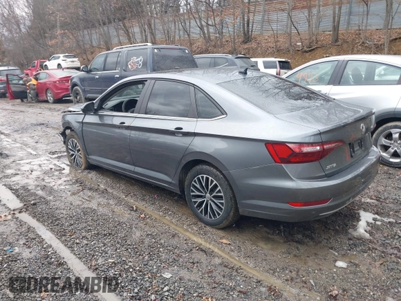 2020 Volkswagen Jetta S с VIN 3VWCB7BU6LM037651, выставлен на аукционе IAAI как лот 41664942 с пробегом 72 918 миль миль и . История ставок и продаж доступна на DreamBid. Изображение 3.