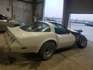 1979 Chevrolet Corvette with VIN 1Z8789S406567, listed as a Copart auction lot 43365335 with 90,615 mi miles and Salvage title. Bid and sale history available at DreamBid. Image 3.