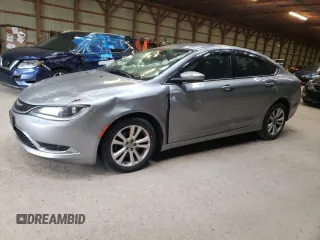2015 Chrysler 200 Limited z VIN 1C3CCCAB9FN510725, wystawiony jako Copart lot #74892333 z przebiegiem 112 522 mil mil oraz Szkody całkowita. Historia ofert i sprzedaży dostępna na DreamBid. Obrazek 1.