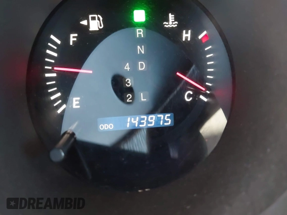 2002 Lexus ES 300 z VIN JTHBF30G220077671, wystawiony jako IAAI lot #42084128 z przebiegiem 143 975 mil mil oraz . Historia ofert i sprzedaży dostępna na DreamBid. Obrazek 7.