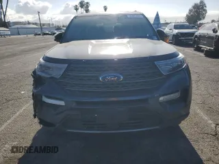 2022 Ford Explorer XLT z VIN 1FMSK7DH9NGA99049, wystawiony jako Copart lot #56937435 z przebiegiem 59 512 mil mil oraz Szkoda całkowita • Salvage title. Historia ofert i sprzedaży dostępna na DreamBid. Obrazek 5.