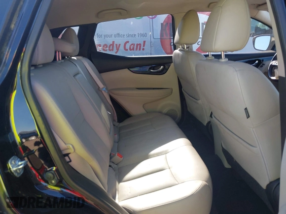 2017 Nissan Rogue SL z VIN JN1BJ1CR5HW101326, wystawiony jako IAAI lot #42198432 z przebiegiem 92 227 mil mil oraz . Historia ofert i sprzedaży dostępna na DreamBid. Obrazek 8.