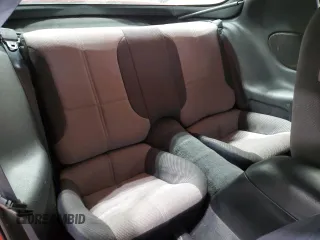 1994 Chevrolet Camaro z VIN 2G1FP22S0R2105030, wystawiony jako Copart lot #45131955 z przebiegiem 166 107 mil mil oraz Czysty tytuł • Clean title. Historia ofert i sprzedaży dostępna na DreamBid. Obrazek 10.