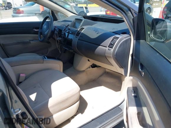 2004 Toyota Prius with VIN JTDKB20U840035148, listed as a IAAI auction lot 42086608 with 87,207 mi miles and . Bid and sale history available at DreamBid. Image 5.