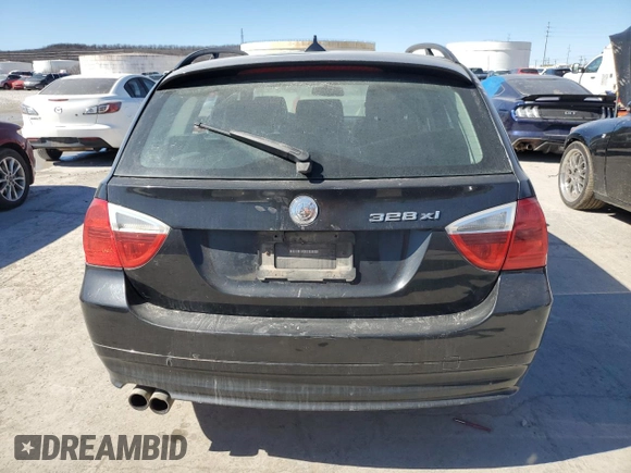 2008 BMW 3 Series 328xi z VIN WBAVT73538FZ37265, wystawiony jako Copart lot #46370385 z przebiegiem 184 966 mil mil oraz Szkoda całkowita • Salvage title. Historia ofert i sprzedaży dostępna na DreamBid. Obrazek 6.