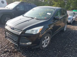 2013 Ford Escape SE with VIN 1FMCU0GX1DUD14741, listed as a IAAI auction lot 42481501 with Not provided miles and . Bid and sale history available at DreamBid. Image 2.