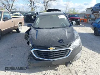 2020 Chevrolet Equinox LT with VIN 2GNAXKEV6L6197615, listed as a IAAI auction lot 42033417 with 100,449 mi miles and . Bid and sale history available at carsss.com. Image 12.