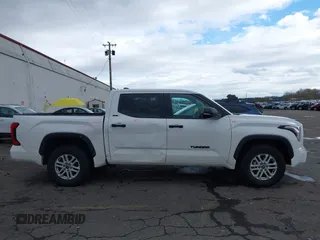 2022 Toyota Tundra 2WD SR5 with VIN 5TFLA5AB5NX011470, listed as a IAAI auction lot 41869074 with 48,488 mi miles. Bid and sale history available at carsss.com. Image 13.