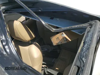 2021 Toyota RAV4 XLE Premium z VIN 2T3A1RFV0MW153326, wystawiony jako Copart lot #57799785 z przebiegiem Nie podano mil oraz Szkoda całkowita • Salvage title. Historia ofert i sprzedaży dostępna na DreamBid. Obrazek 10.