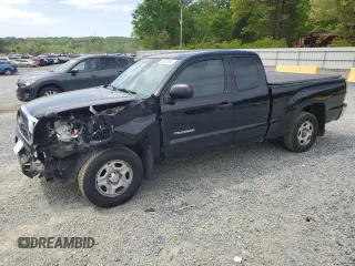 2011 Toyota Tacoma z VIN 5TFTX4CN2BX008053, wystawiony jako Copart lot #52925685 z przebiegiem 135 394 mil mil oraz Szkoda całkowita • Salvage title. Historia ofert i sprzedaży dostępna na DreamBid. Obrazek 1.