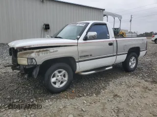 1997 Dodge Ram 1500 with VIN 1B7HC16Y5VS131871, listed as a Copart auction lot 44571695 with 236,195 mi miles and Salvage Title. Bid and sale history available at carsss.com. Image 1.