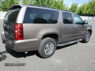 2013 Chevrolet Suburban LT with VIN 1GNSKJE78DR360611, listed as a Copart auction lot 61402685 with 170,864 mi miles and Salvage title. Bid and sale history available at DreamBid. Image 3.