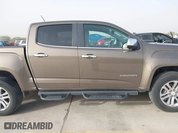 2016 GMC Canyon 2WD SLT with VIN 1GTG5DE38G1271225, listed as a IAAI auction lot 41801681 with 209,454 mi miles. Bid and sale history available at carsss.com. Image 13.