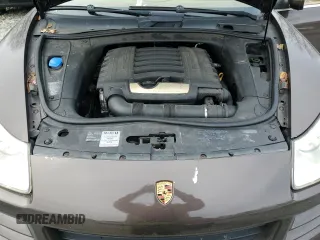 2009 Porsche Cayenne z VIN WP1AA29P79LA04909, wystawiony jako Copart lot #47720915 z przebiegiem 208 619 mil mil oraz Szkody całkowita. Historia ofert i sprzedaży dostępna na DreamBid. Obrazek 13.