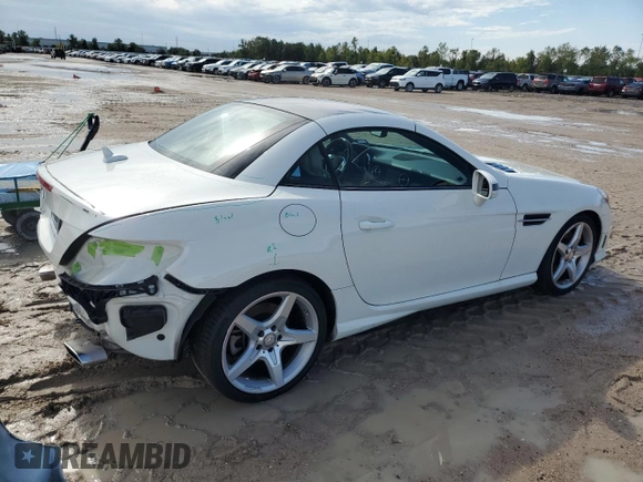 2012 Mercedes-Benz SLK-Class SLK 350 with VIN WDDPK5HAXCF041763, listed as a Copart auction lot 77385814 with 34,950 mi miles and Salvage Title. Bid and sale history available at carsss.com. Image 3.