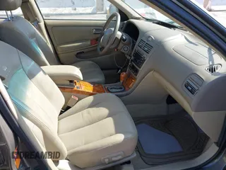 2003 Infiniti I35 Luxury with VIN JNKDA31A23T104434, listed as a IAAI auction lot 41821043 with 146,903 mi miles. Bid and sale history available at carsss.com. Image 5.