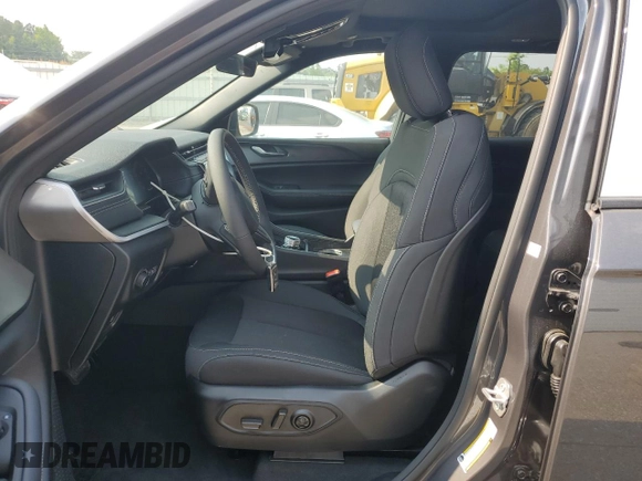 2025 Jeep Grand Cherokee Altitude X with VIN 1C4RJHAG6SC299400, listed as a Copart auction lot 59203595 with 2,235 mi miles and Salvage title. Bid and sale history available at DreamBid. Image 7.