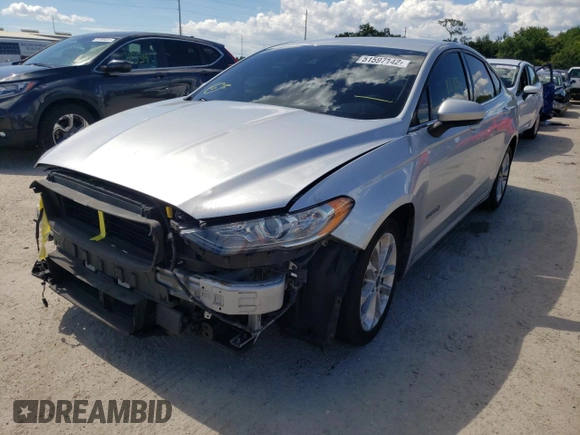 2019 Ford Fusion SE with VIN 3FA6P0LU8KR242998, listed as a Copart auction lot 48927543 with 102,036 mi miles and . Bid and sale history available at DreamBid. Image 2.