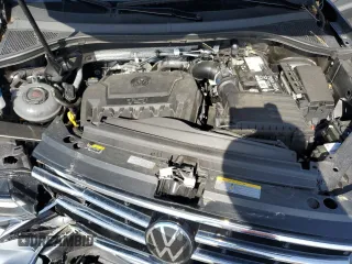 2024 Volkswagen Tiguan S z VIN 3VVRB7AX8RM069620, wystawiony jako Copart lot #56954215 z przebiegiem 22 079 mil mil oraz Szkoda całkowita • Salvage title. Historia ofert i sprzedaży dostępna na DreamBid. Obrazek 12.