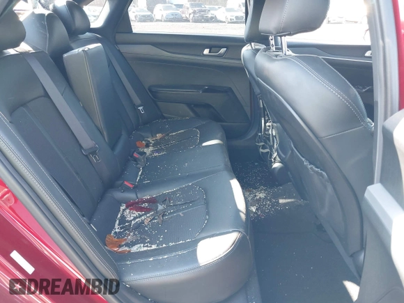 2022 Kia K5 GT-Line z VIN 5XXG64J22NG150511, wystawiony jako IAAI lot #42062735 z przebiegiem 32 223 mil mil oraz . Historia ofert i sprzedaży dostępna na DreamBid. Obrazek 8.