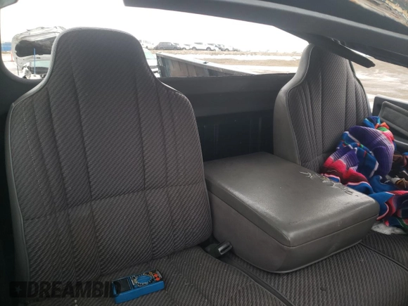 1993 Dodge D/W 250 with VIN 1B7KM26C5PS179046, listed as a Copart auction lot 84036284 with Not Provided miles and Salvage Title. Bid and sale history available at carsss.com. Image 10.