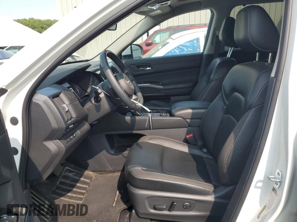 2024 Nissan Pathfinder SL with VIN 5N1DR3CD5RC200810, listed as a Copart auction lot 59194135 with 23,740 mi miles and Salvage title. Bid and sale history available at DreamBid. Image 7.