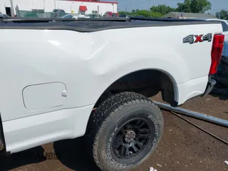 2004 Ford F-250 XL with VIN 1FTNW21L24EA98174, listed as a IAAI auction lot 42456651 with 133,876 mi miles and . Bid and sale history available at DreamBid. Image 18.