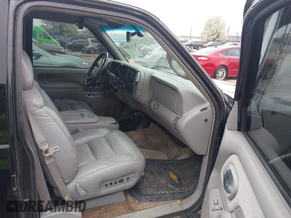 1999 Chevrolet Tahoe Z71 with VIN 1GNEK13R8XJ497892, listed as a IAAI auction lot 42120856 with 172,150 mi miles and . Bid and sale history available at DreamBid. Image 5.