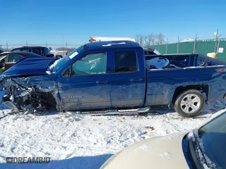 2018 Chevrolet Silverado 1500 LT with VIN 1GCVKRECXJZ202283, listed as a IAAI auction lot 41363873 with 86,955 mi miles. Bid and sale history available at carsss.com. Image 14.