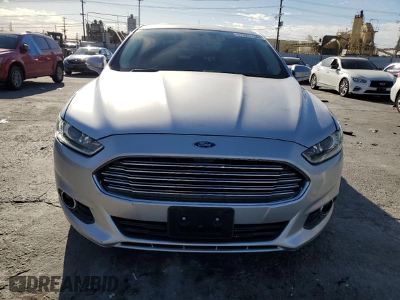 2013 Ford Fusion SE with VIN 3FA6P0HR5DR142817, listed as a Copart auction lot 47320765 with 147,166 mi miles and Salvage Title. Bid and sale history available at carsss.com. Image 5.