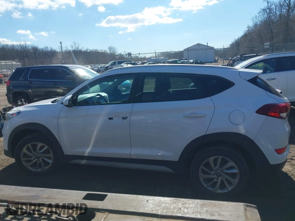 2017 Hyundai Tucson SE with VIN KM8J3CA40HU403622, listed as a IAAI auction lot 41698388 with 98,620 mi miles. Bid and sale history available at carsss.com. Image 14.