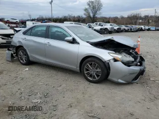 2015 Toyota Camry XLE with VIN 4T1BF1FK5FU492382, listed as a Copart auction lot 50490225 with 60,724 mi miles and Salvage Title. Bid and sale history available at carsss.com. Image 4.