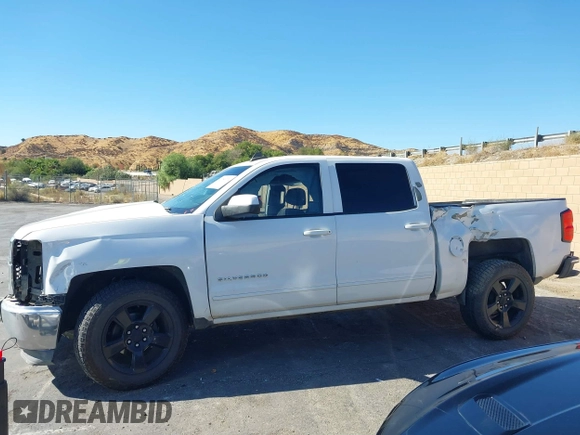 2015 Chevrolet Silverado 1500 LT with VIN 3GCPCREH3FG114622, listed as a IAAI auction lot 40756274 with Not Provided miles and . Bid and sale history available at DreamBid. Image 14.