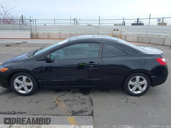 2008 Honda Civic Cpe EX with VIN 2HGFG12858H556294, listed as a IAAI auction lot 42121231 with 121,496 mi miles. Bid and sale history available at carsss.com. Image 14.