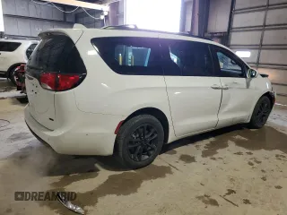 2020 Chrysler Pacifica Launch Edition z VIN 2C4RC3BG1LR263912, wystawiony jako Copart lot #81785354 z przebiegiem 124 071 mil mil oraz Szkody całkowita. Historia ofert i sprzedaży dostępna na DreamBid. Obrazek 3.