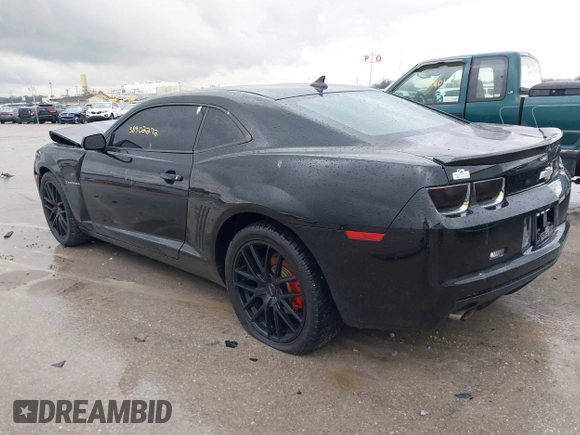 2013 Chevrolet Camaro LT with VIN 2G1FB1E35D9228044, listed as a IAAI auction lot 38902272 with 113,692 mi miles and . Bid and sale history available at DreamBid. Image 3.