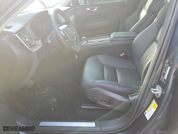 2024 Volvo XC60 Plus Dark Theme with VIN YV4L12RL5R1744782, listed as a Copart auction lot 82366034 with 22,864 mi miles and Salvage Title. Bid and sale history available at carsss.com. Image 7.